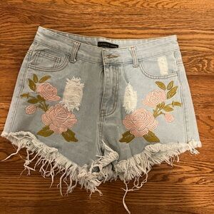 Brooklyn Karma light wash denim shorts with flowers